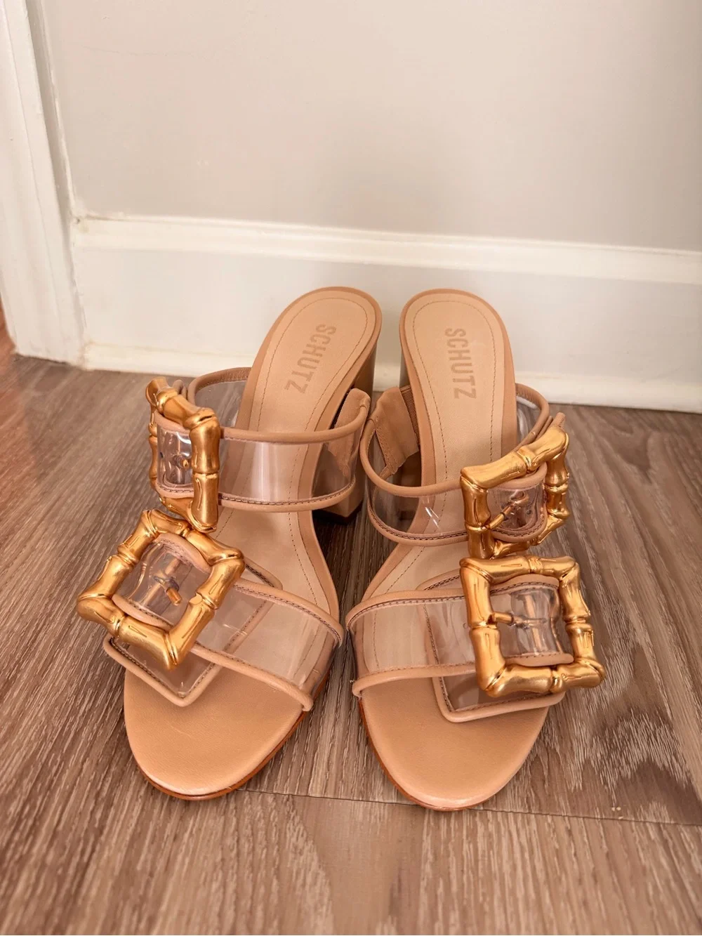 SCHUTZ new never
